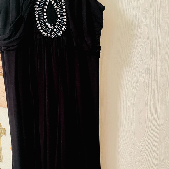 Neiman Marcus Maxi Dress - Picture 6 of 6